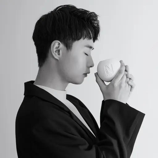 香氛按摩美肌蠟燭 #04 烏魯魯【雪松森林調】